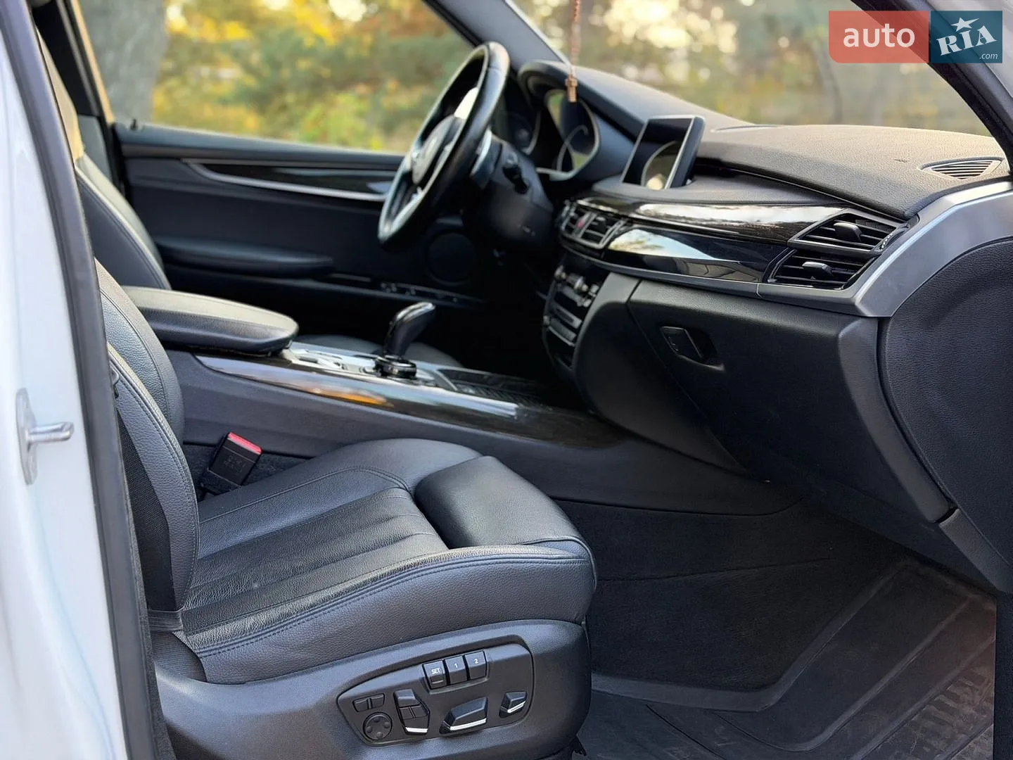 2015 BMW X5 - мініатюра 41