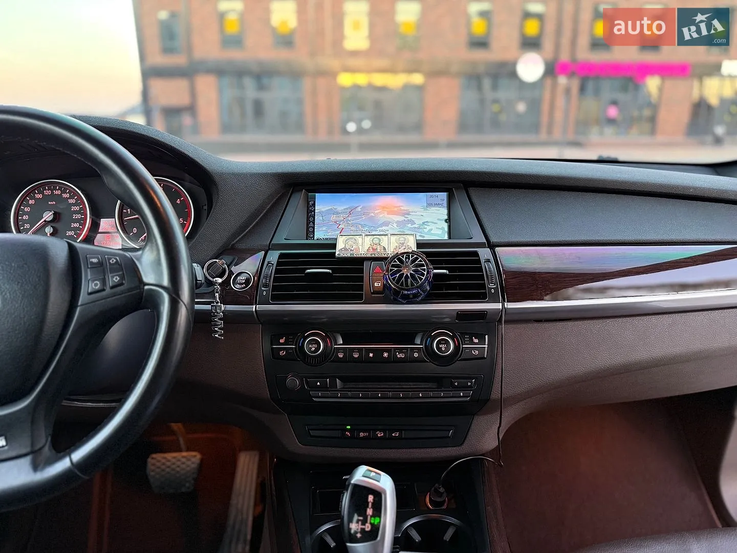 2010 BMW X5 - мініатюра 33