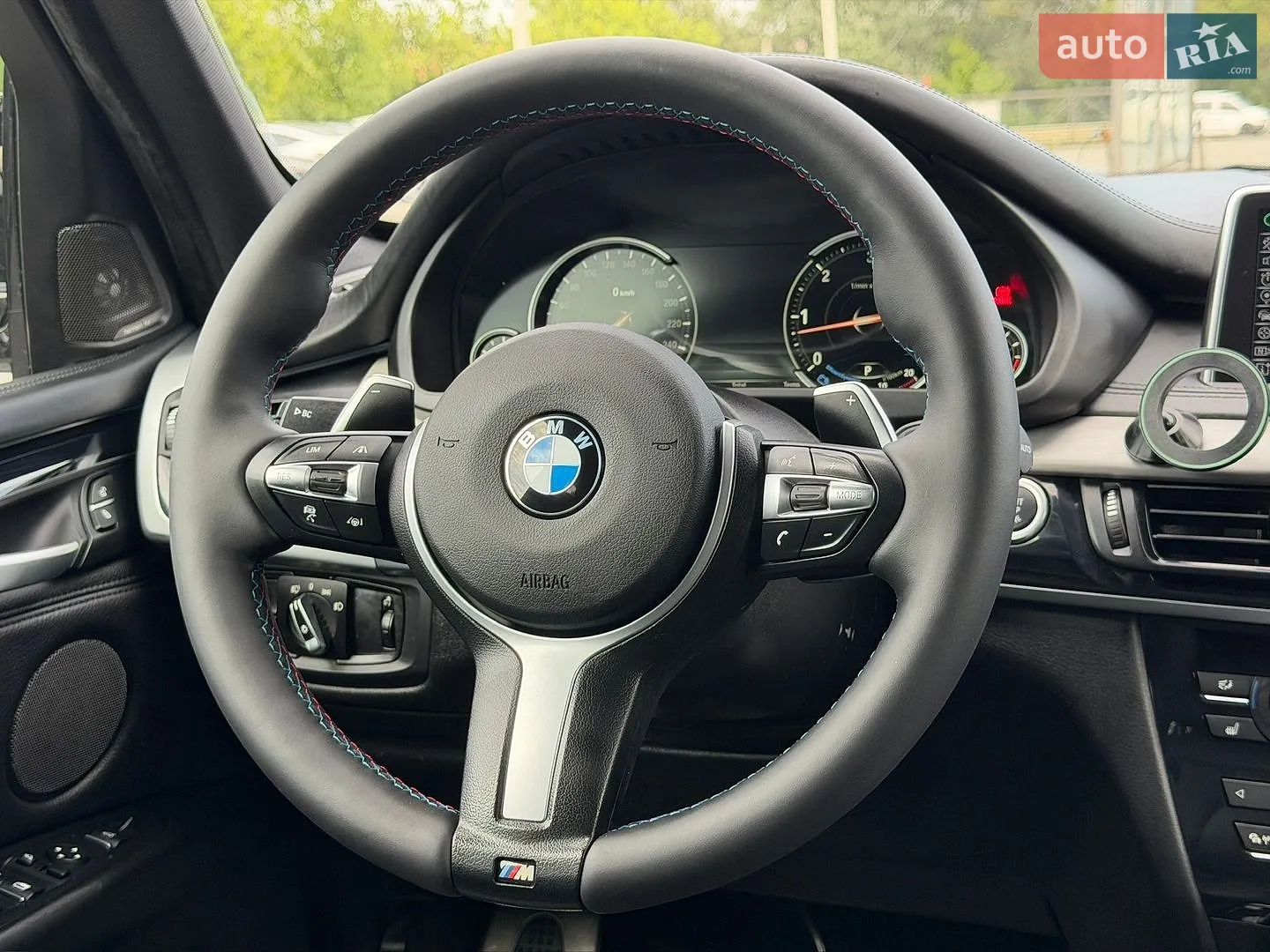 2015 BMW X5 - мініатюра 23