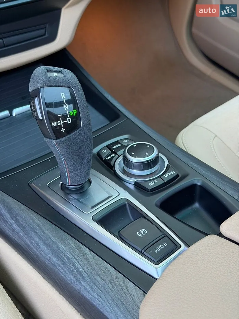 2010 BMW X5 - мініатюра 41