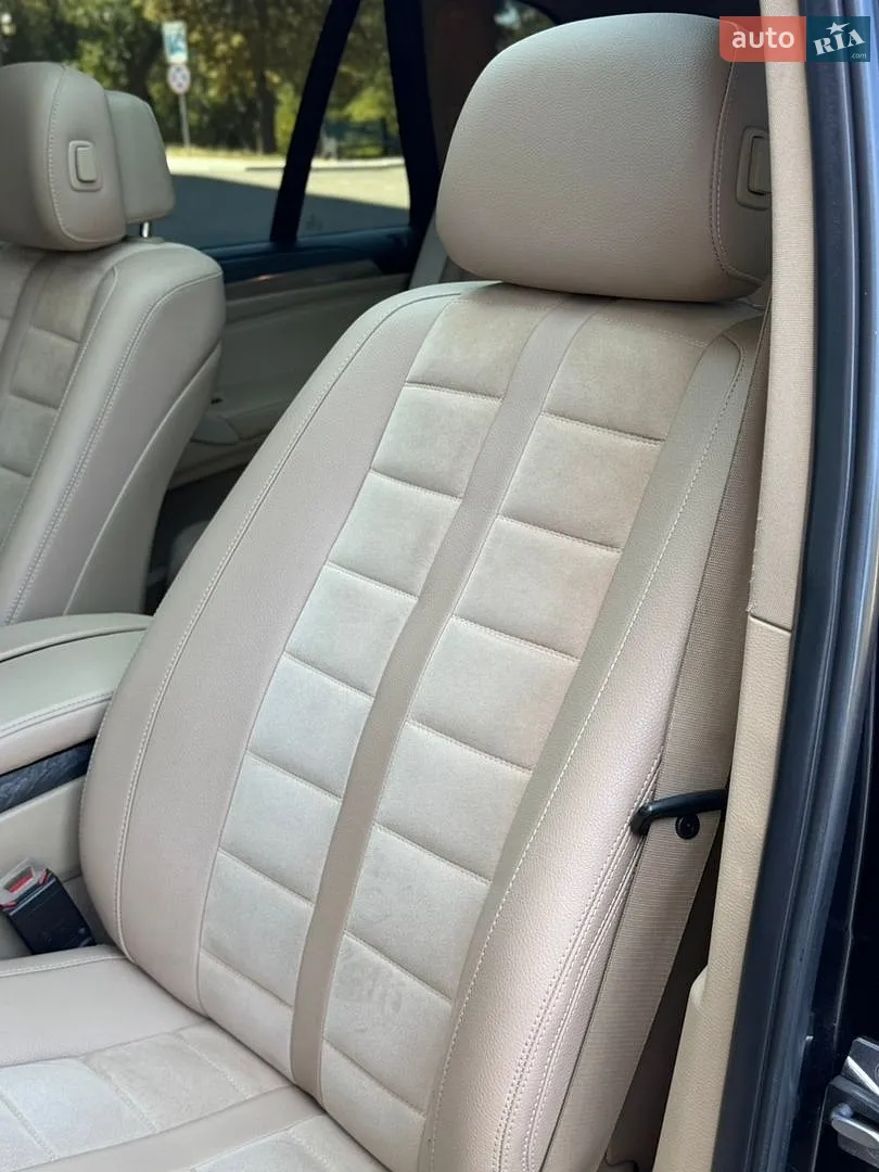 2010 BMW X5 - мініатюра 46