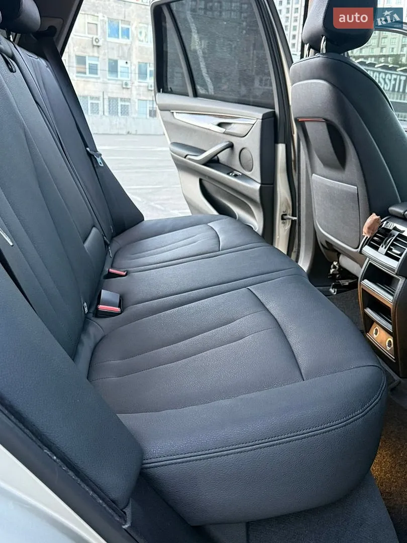 2015 BMW X5 - мініатюра 15