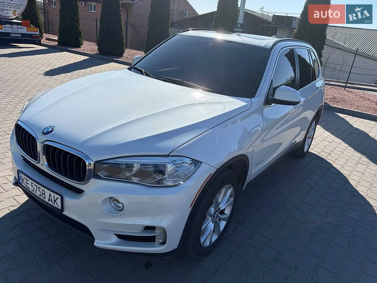 2017 BMW X5 - мініатюра 10