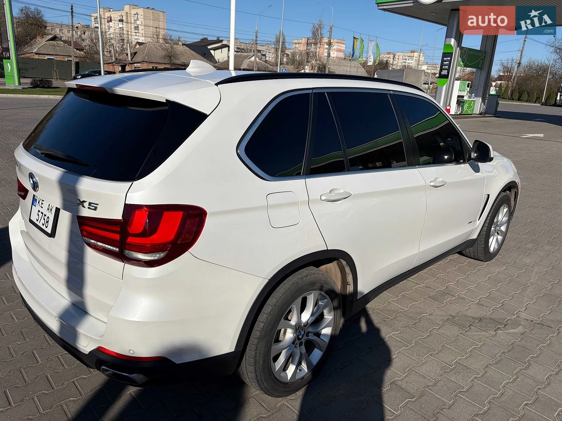 2016 BMW X5 - мініатюра 3