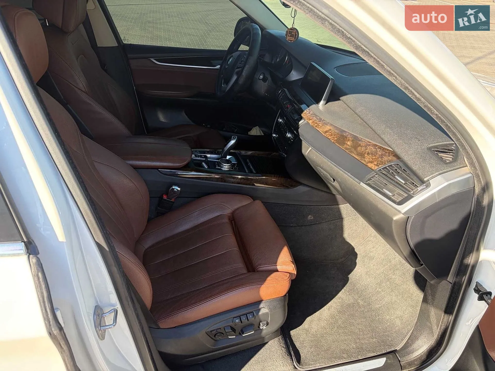 2016 BMW X5 - мініатюра 19