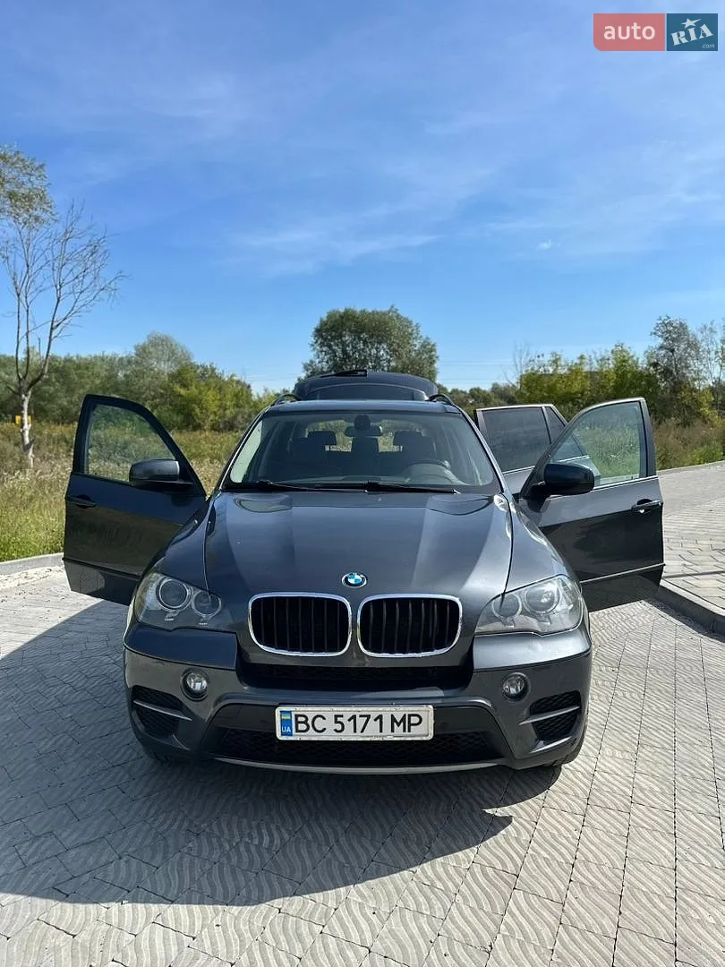 2011 BMW X5 - мініатюра 13