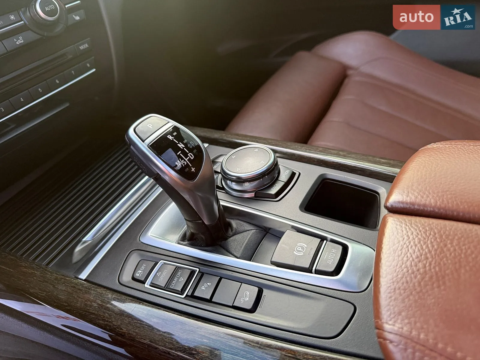 2015 BMW X5 - мініатюра 26
