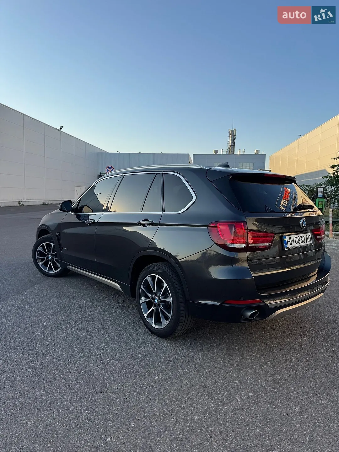 2015 BMW X5 - мініатюра 3