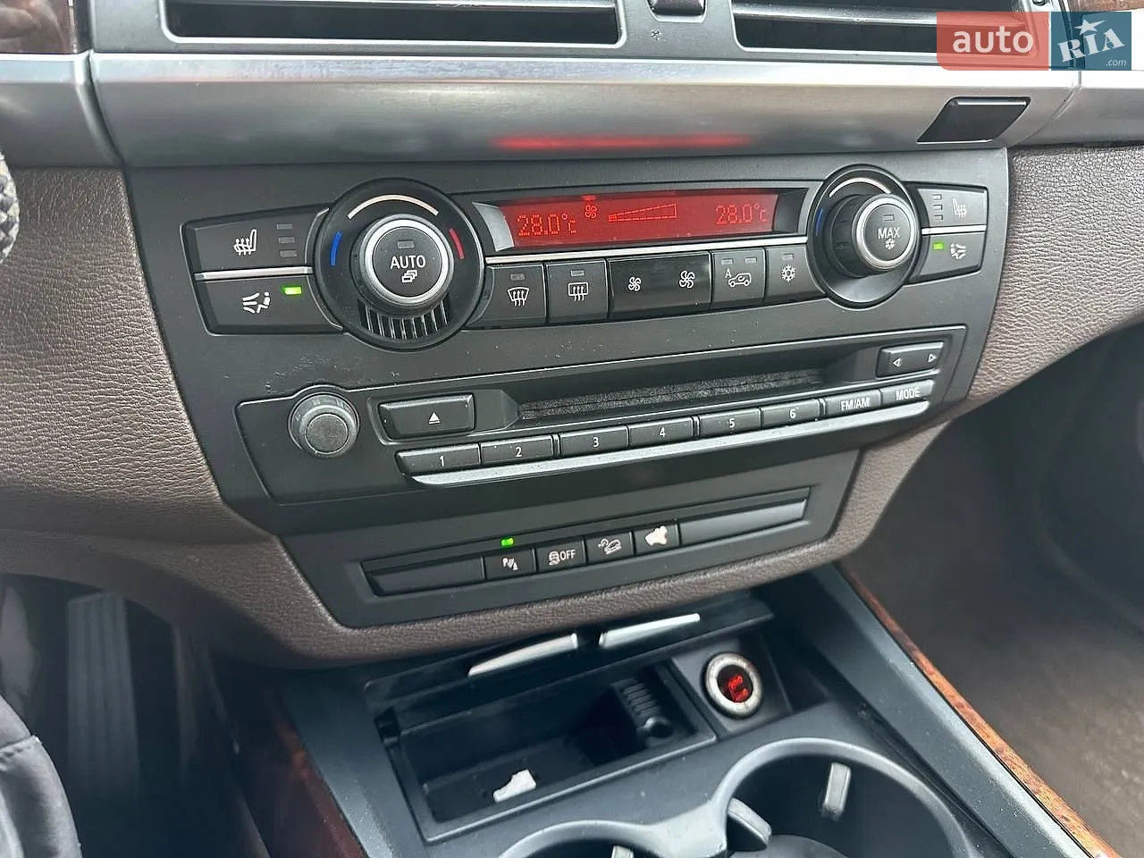 2011 BMW X5 - мініатюра 22