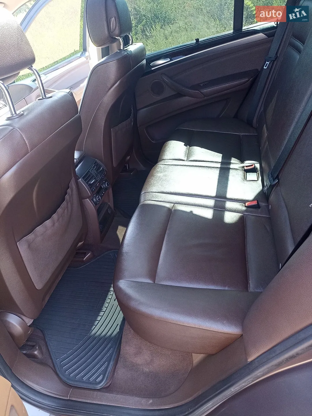 2010 BMW X5 - мініатюра 15