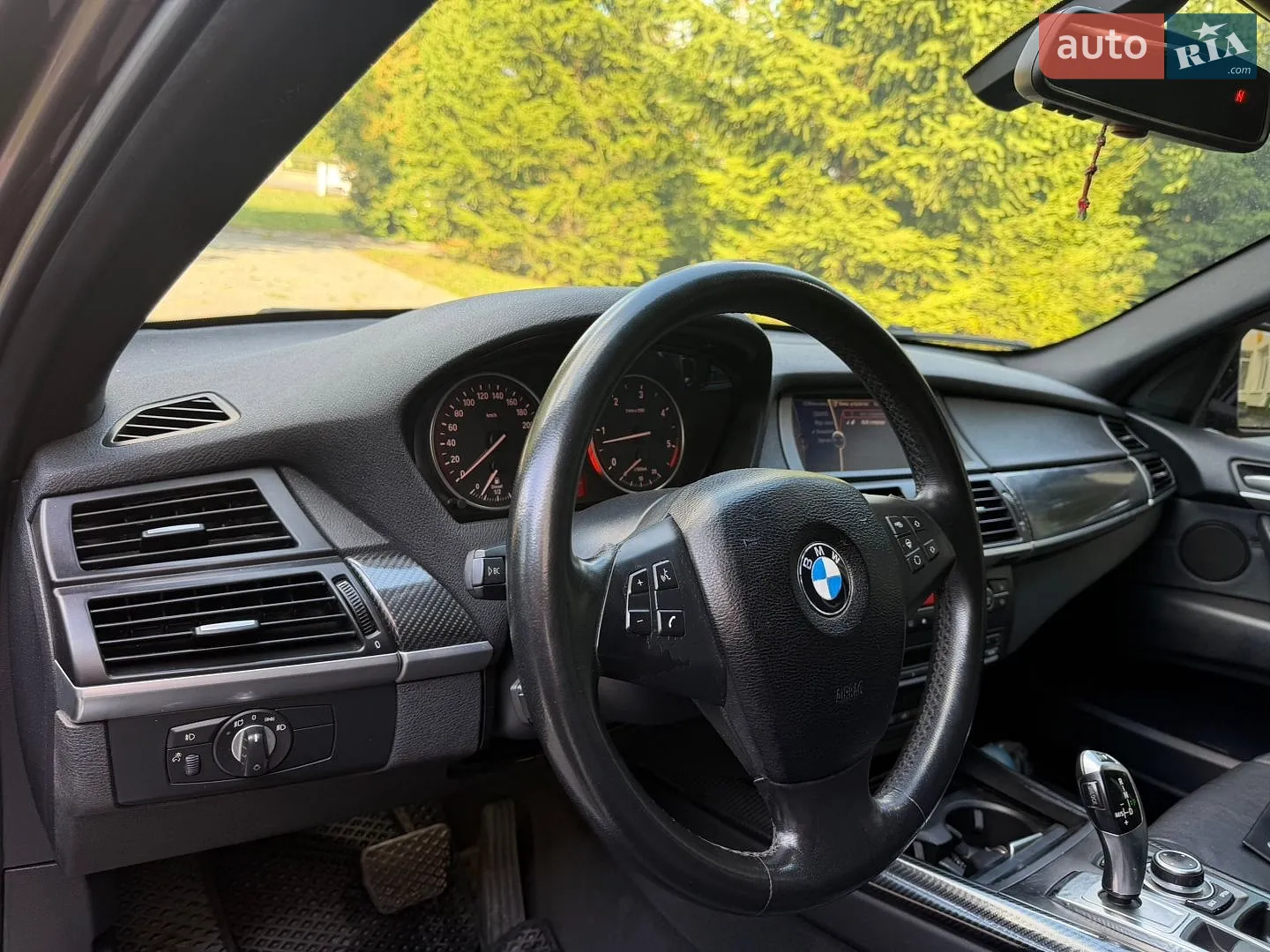 2010 BMW X5 - мініатюра 39