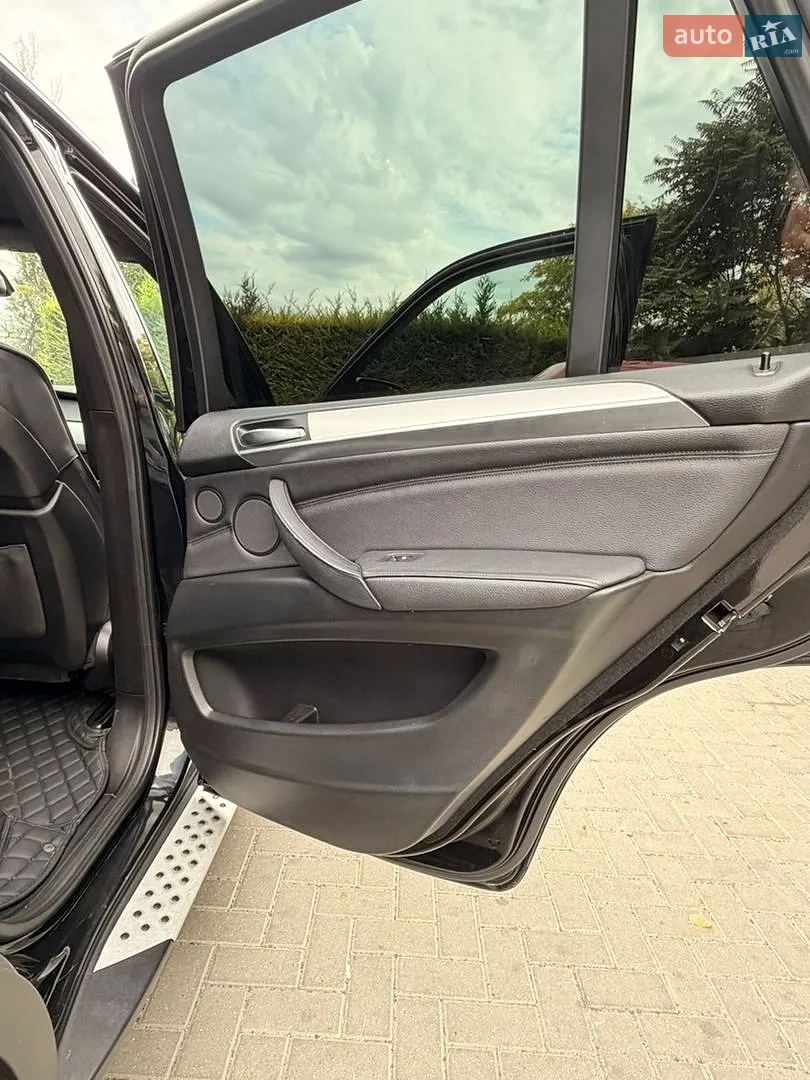 2011 BMW X5 - мініатюра 16