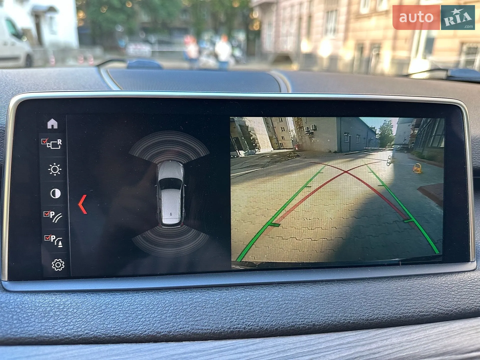 2015 BMW X5 - мініатюра 18