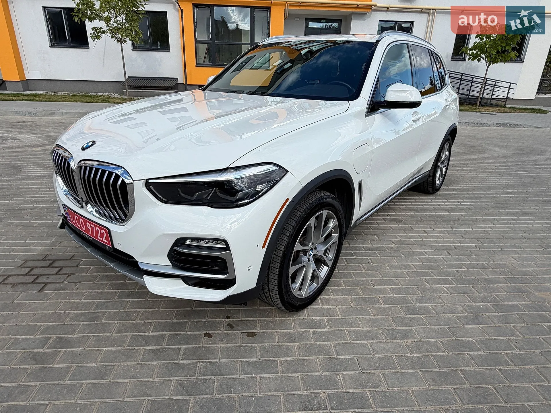 2020 BMW X5 - фото 1