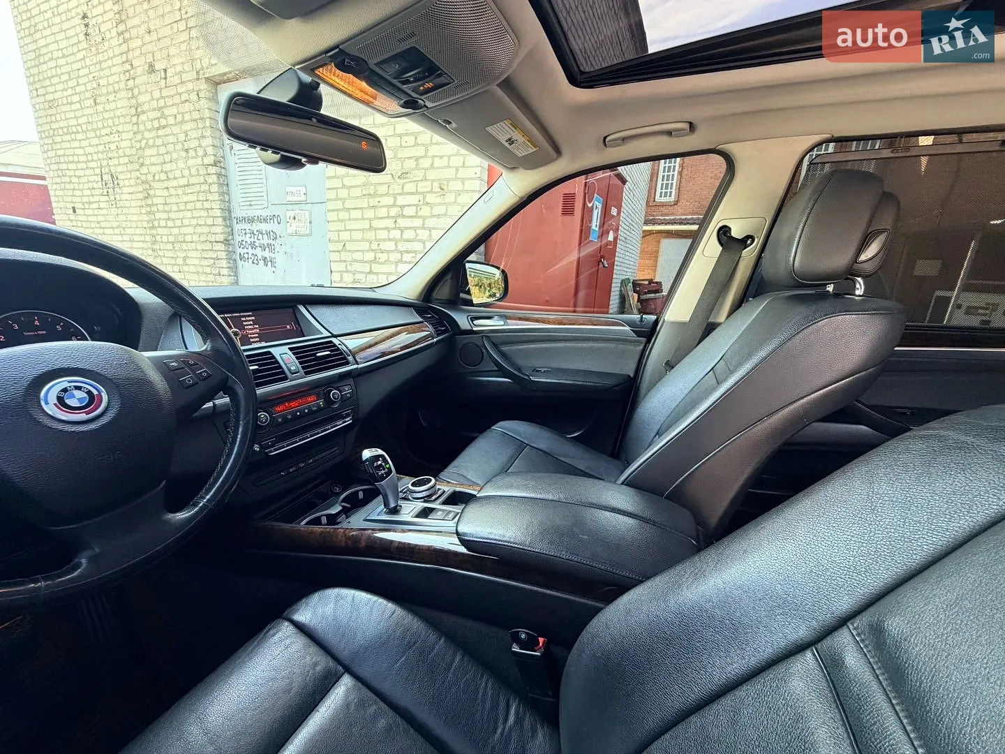 2011 BMW X5 - мініатюра 22