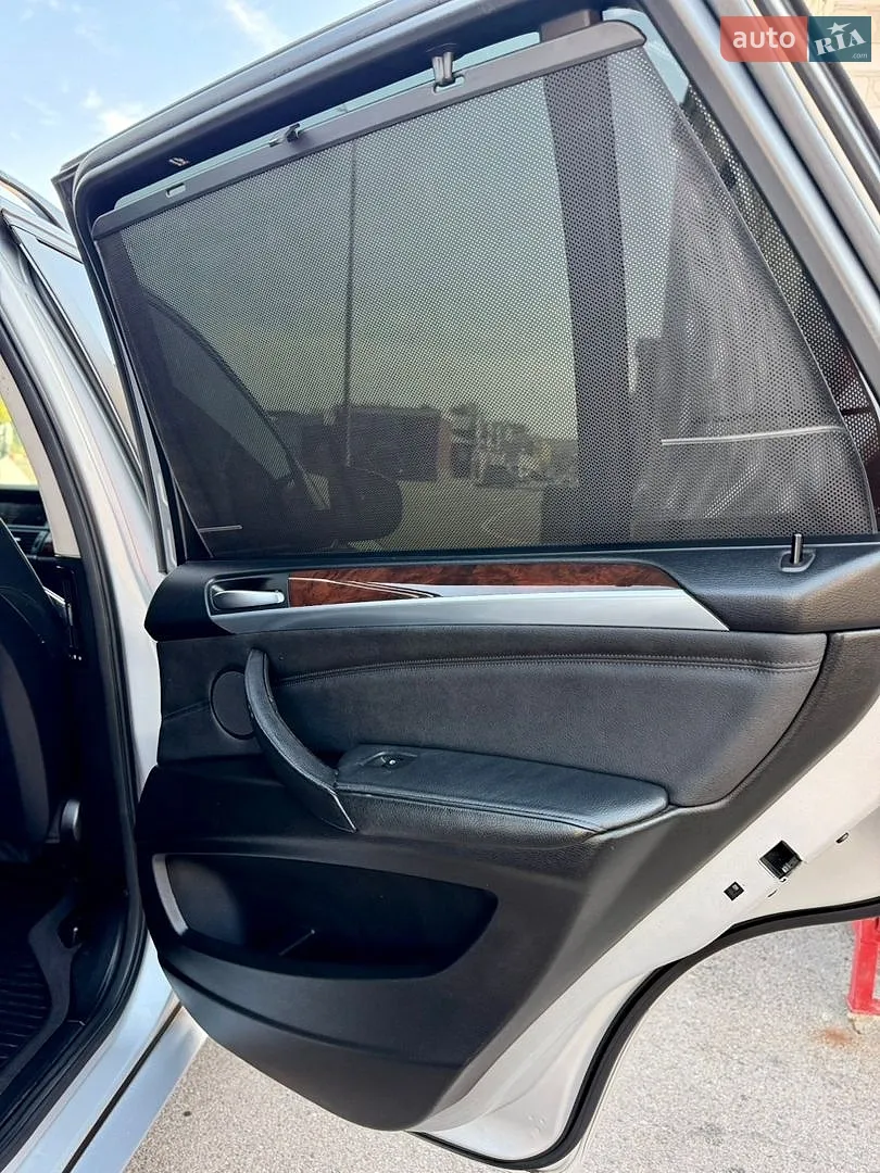 2011 BMW X5 - мініатюра 38