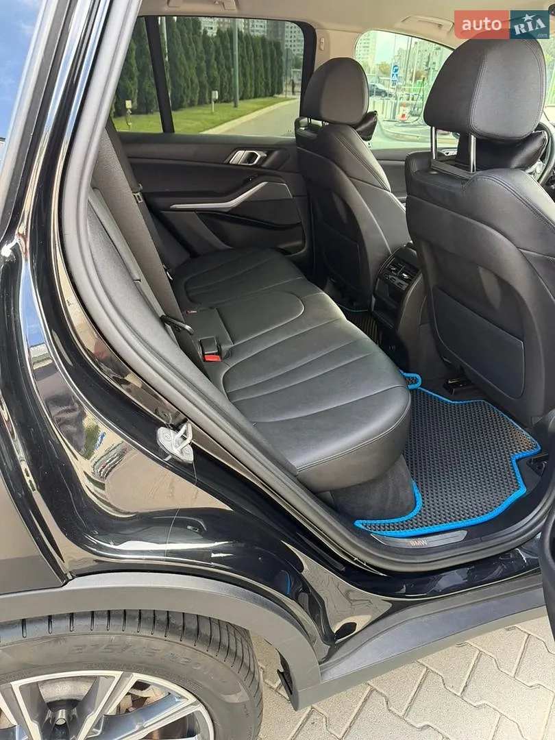 2021 BMW X5 - мініатюра 36