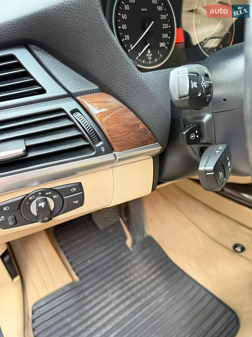 2010 BMW X5 - мініатюра 38