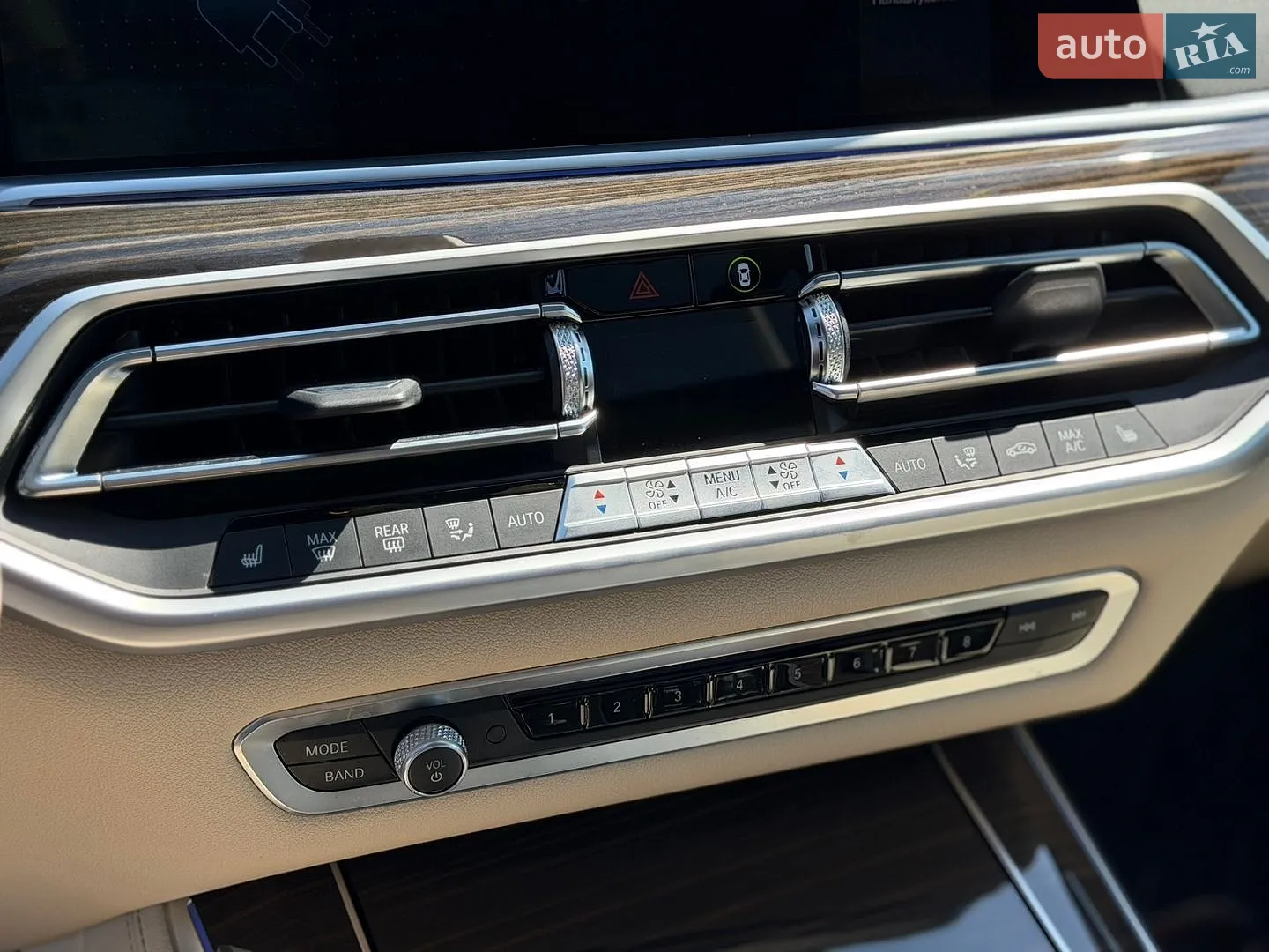 2021 BMW X5 - мініатюра 38