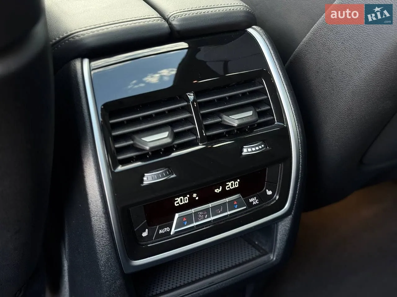 2023 BMW X5 - мініатюра 38