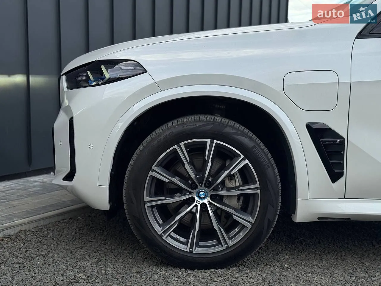 2023 BMW X5 - мініатюра 10