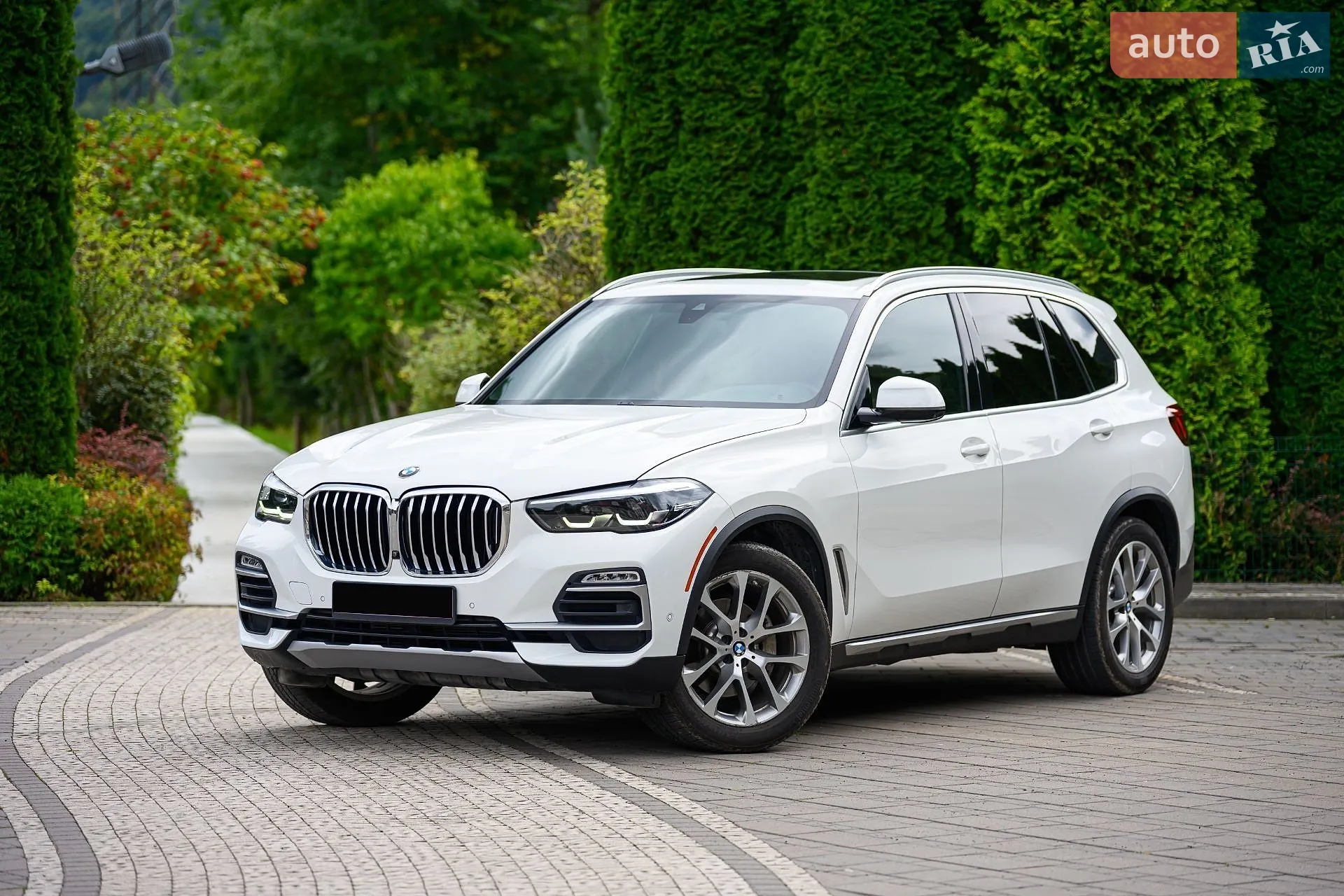 2020 BMW X5 - фото 1