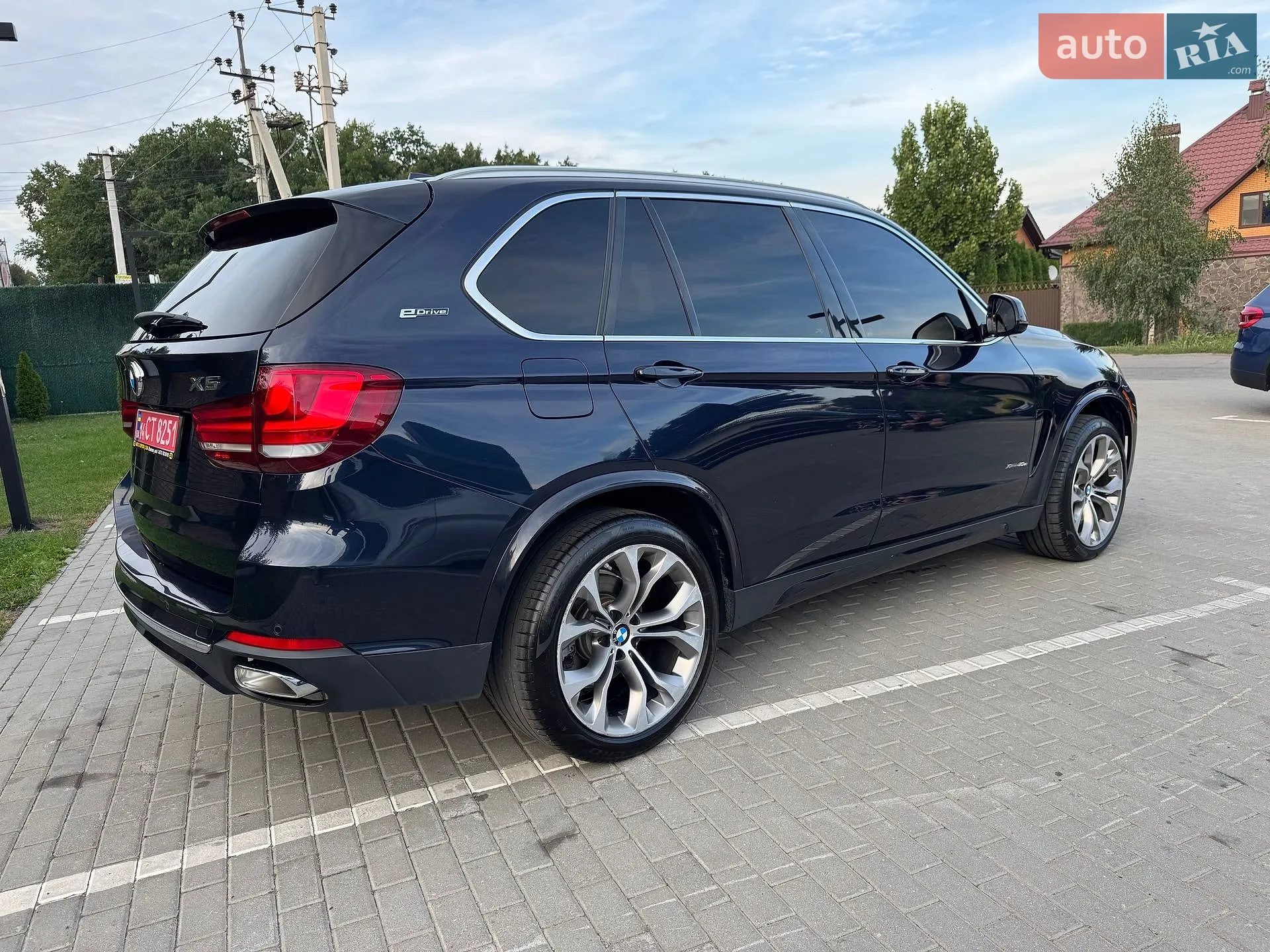 2017 BMW X5 - мініатюра 12