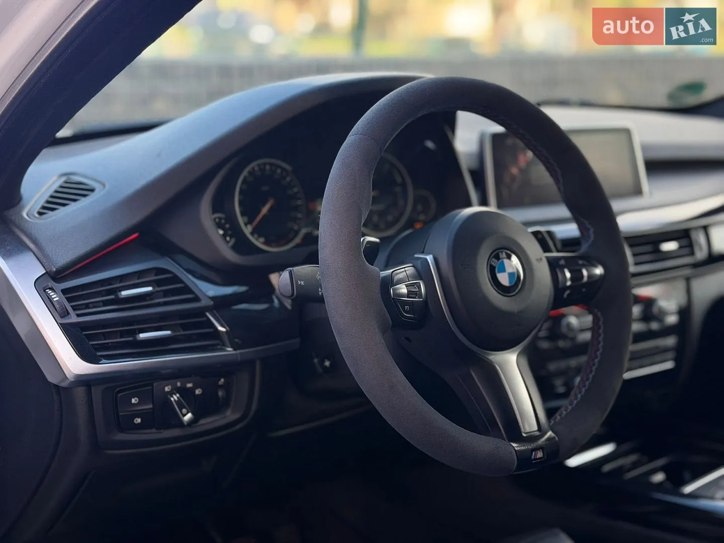 2014 BMW X5 - мініатюра 28