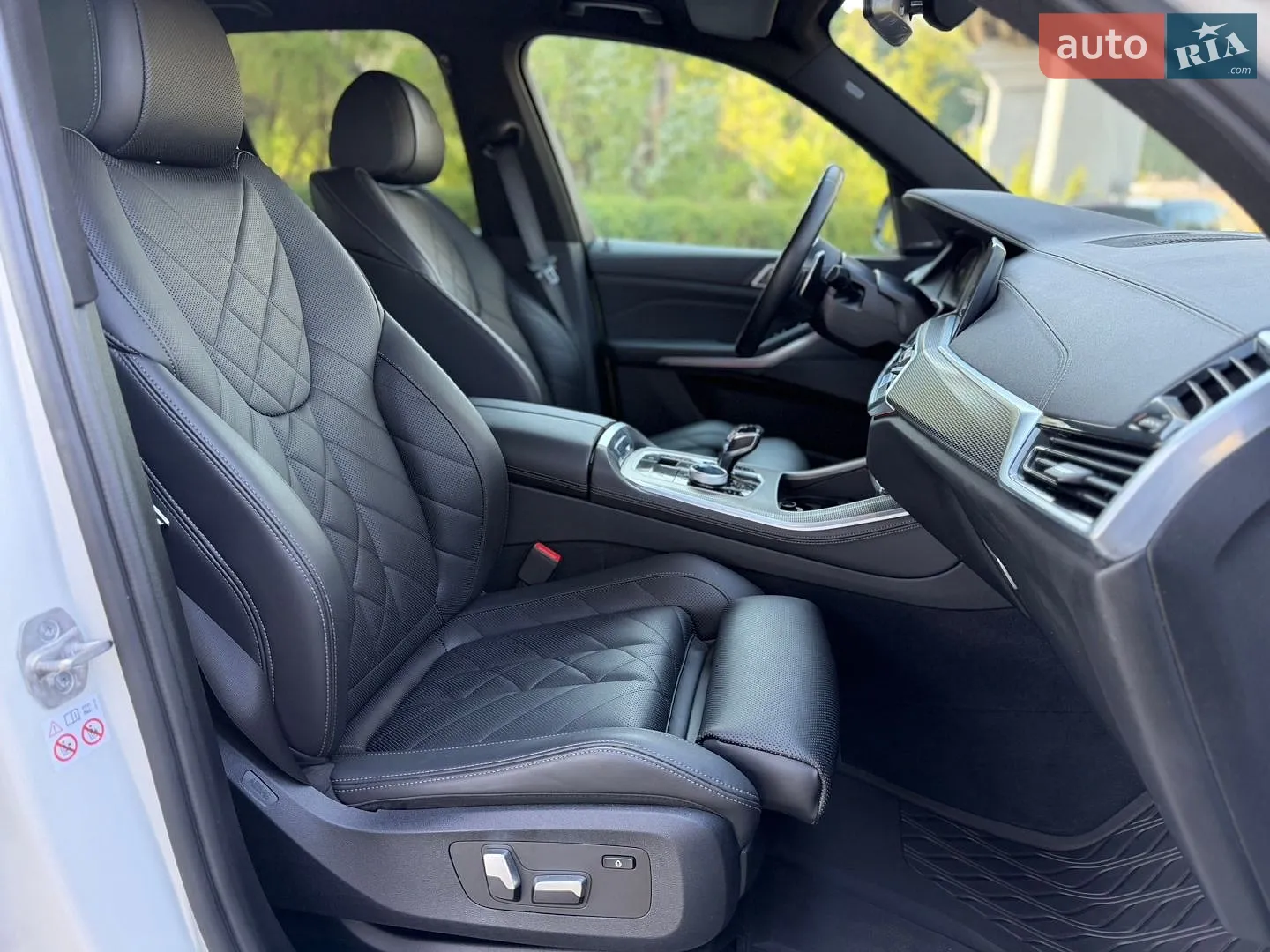 2022 BMW X5 - мініатюра 22