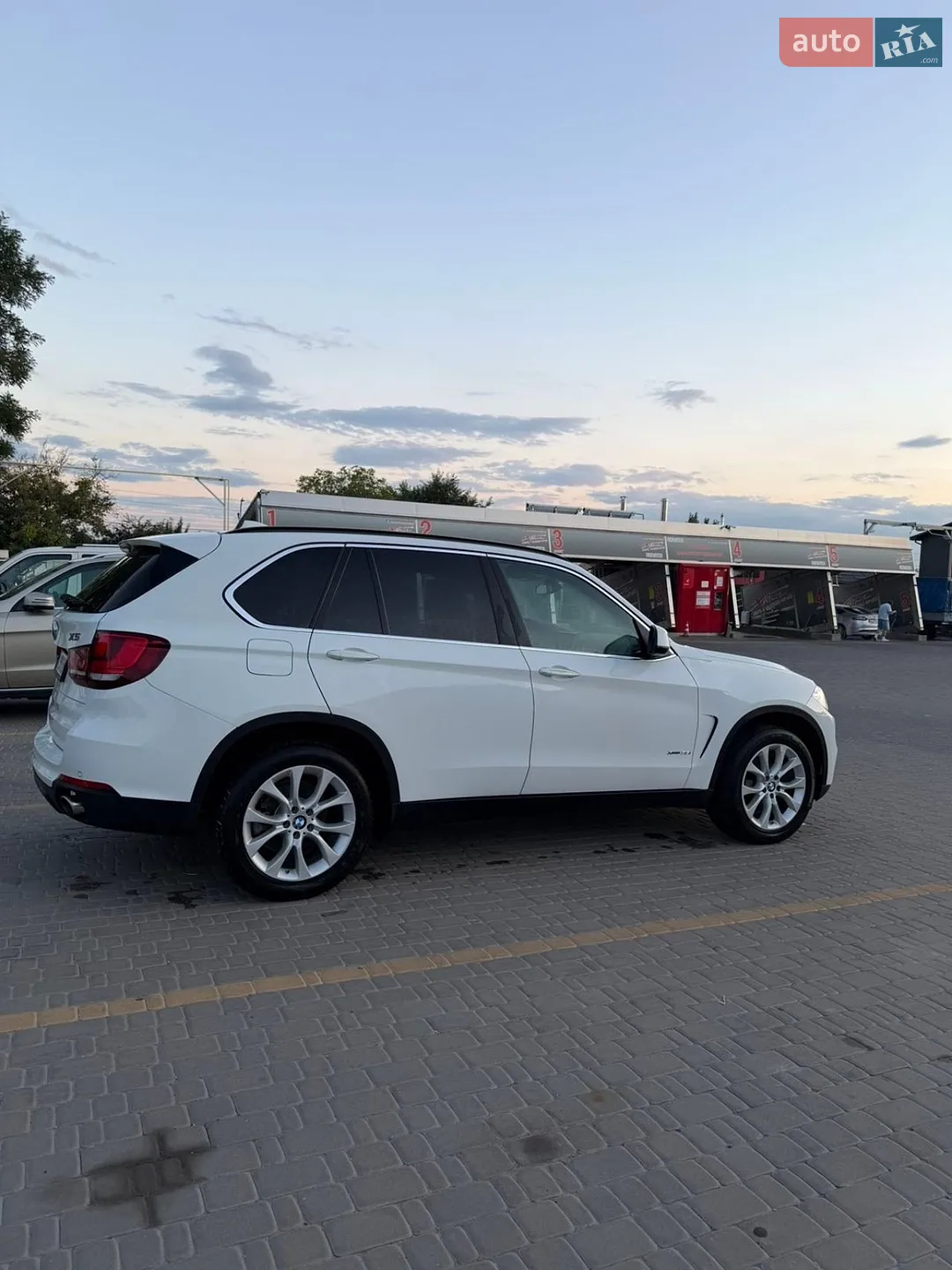 2015 BMW X5 - мініатюра 11