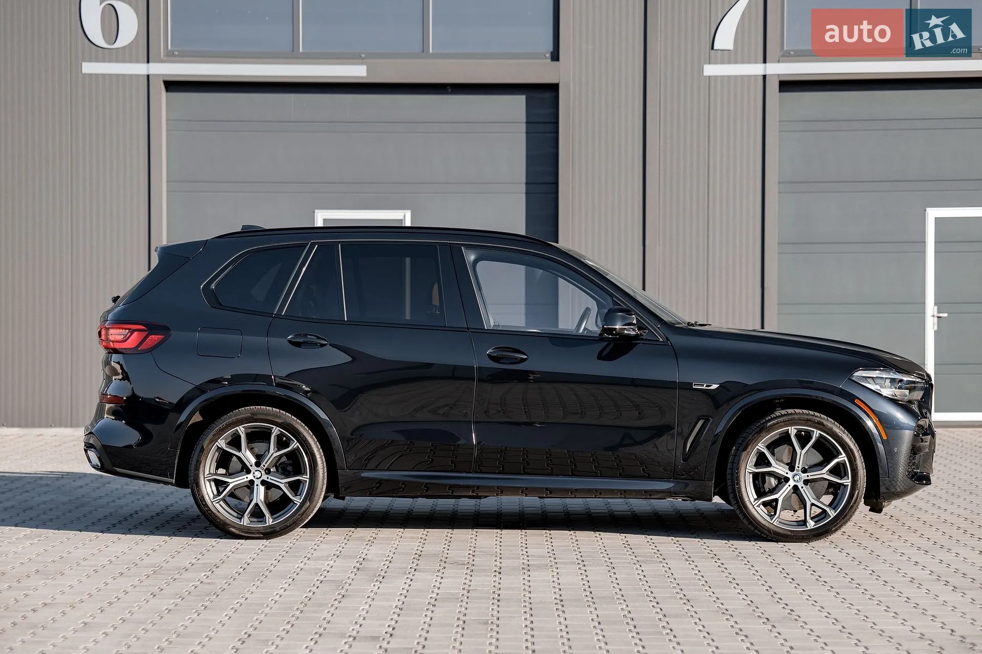 2023 BMW X5 - мініатюра 3