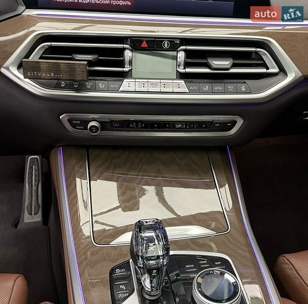 Внедорожник / Кроссовер BMW X5 2020 в Киеве