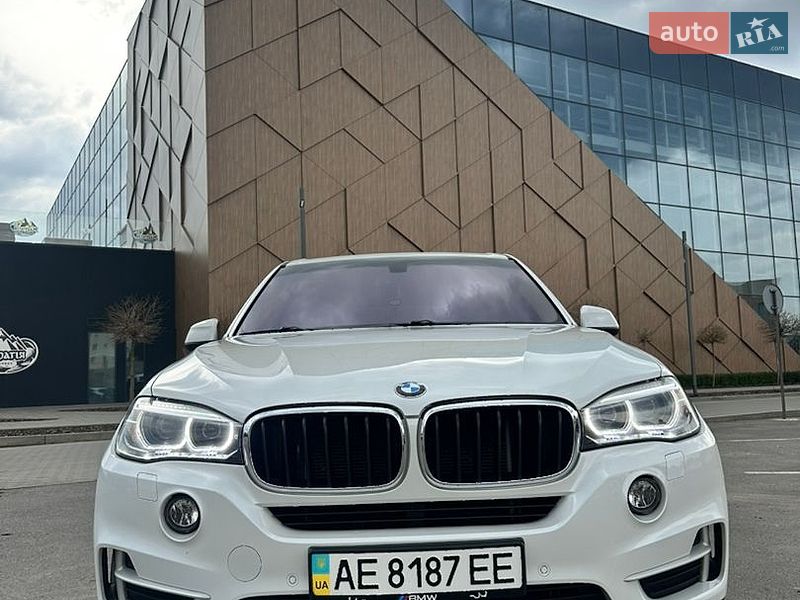 Внедорожник / Кроссовер BMW X5 2015 в Мукачево