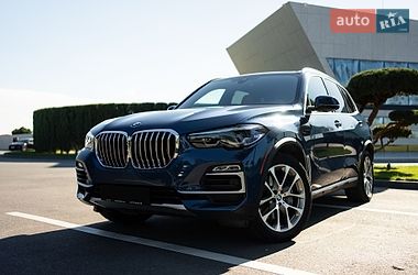 Внедорожник / Кроссовер BMW X5 2020 в Днепре