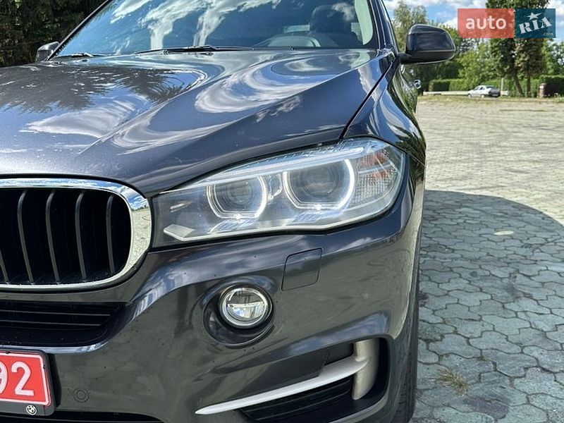 Внедорожник / Кроссовер BMW X5 2015 в Дубно