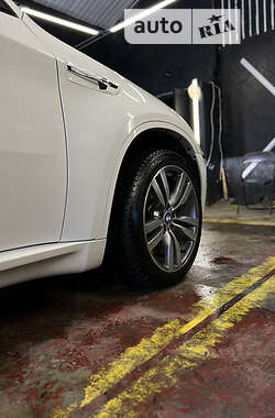 Позашляховик / Кросовер BMW X6 M 2011 в 