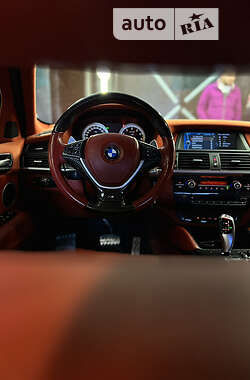 Позашляховик / Кросовер BMW X6 M 2011 в 