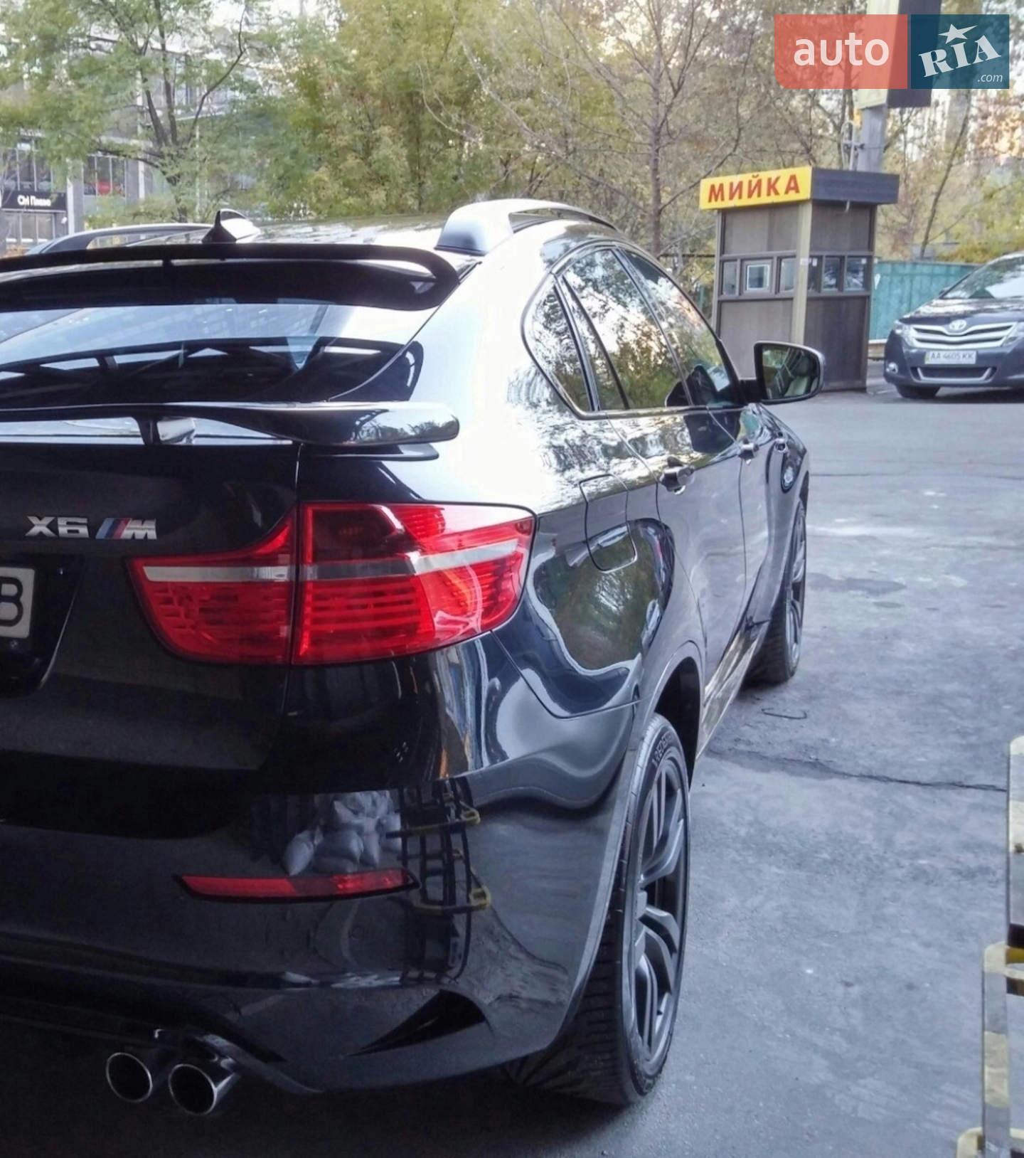 2010 BMW X6 M - мініатюра 6