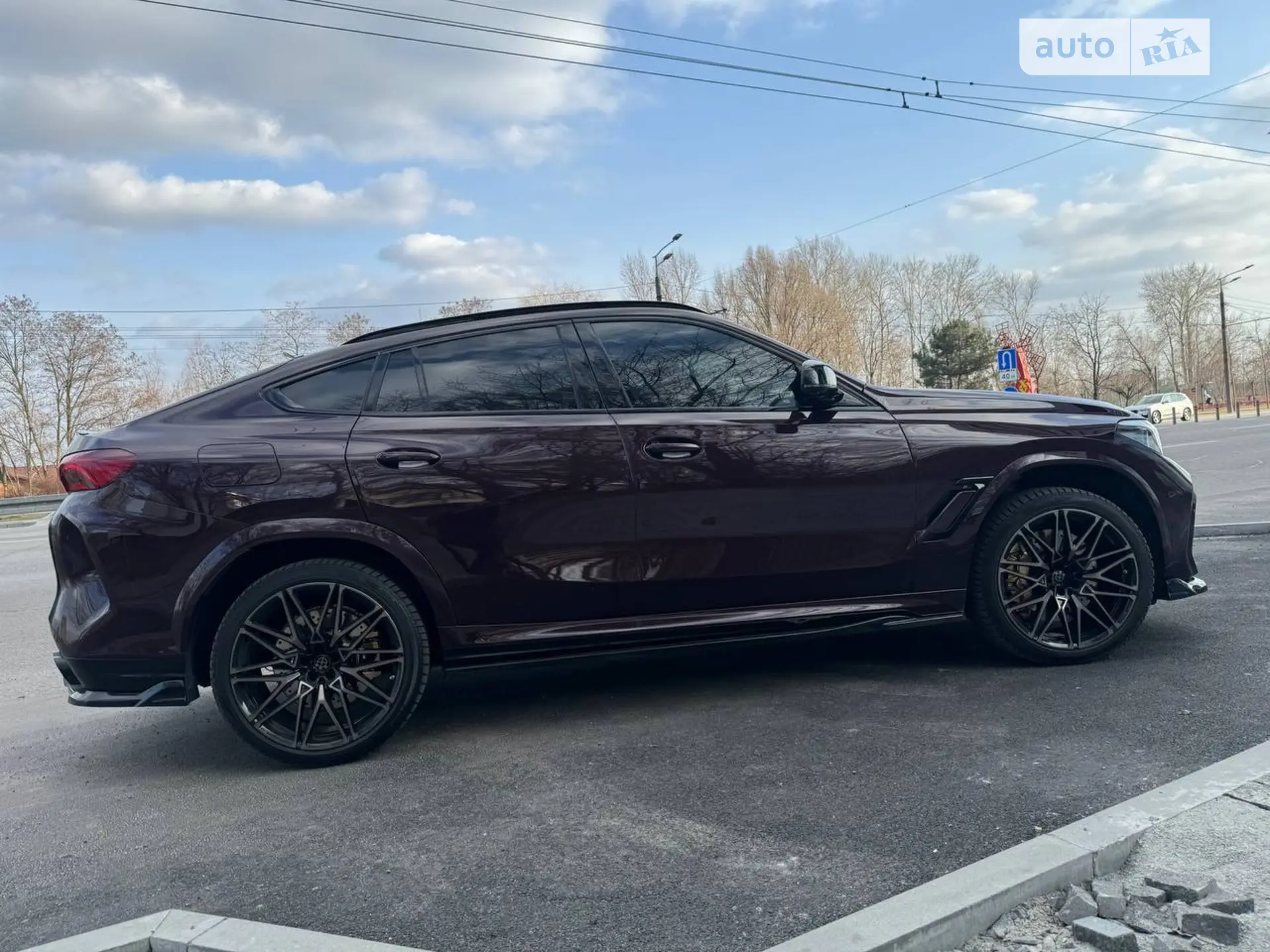 2022 BMW X6 M - мініатюра 8