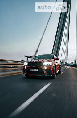 Внедорожник / Кроссовер BMW X6 M 2015 в 