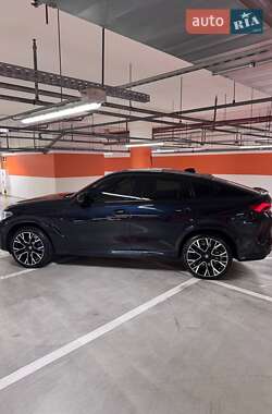 Позашляховик / Кросовер BMW X6 M 2021 в Дніпрі