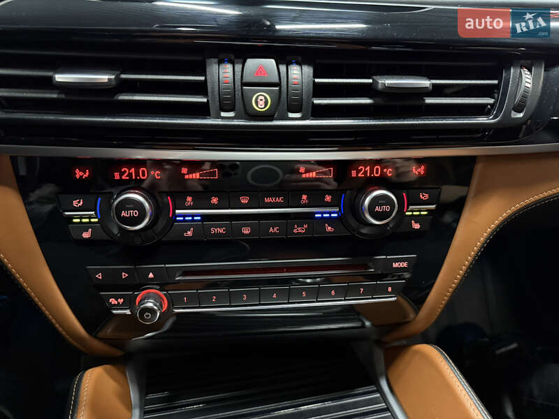 Внедорожник / Кроссовер BMW X6 M 2016 в Кривом Роге