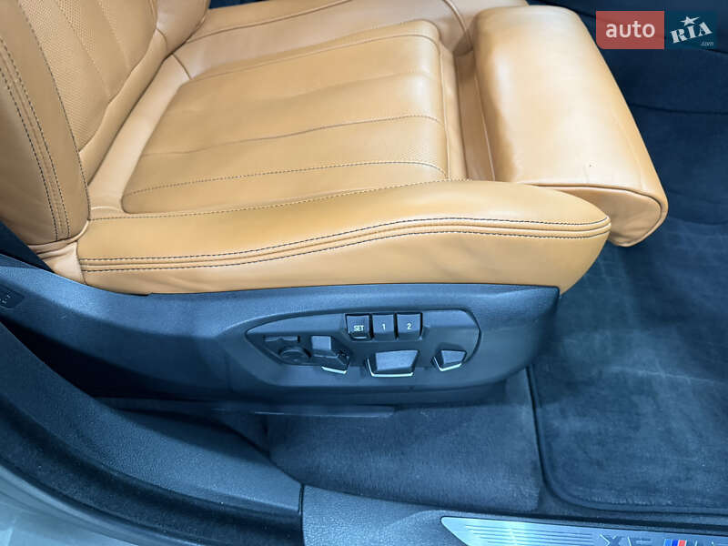 Внедорожник / Кроссовер BMW X6 M 2016 в Кривом Роге