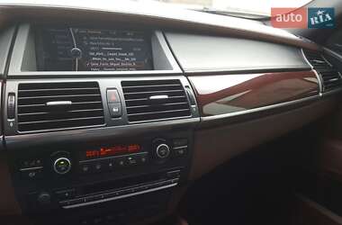 Внедорожник / Кроссовер BMW X6 M 2010 в 