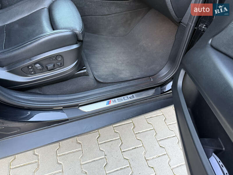 Позашляховик / Кросовер BMW X6 M 2012 в Чернівцях