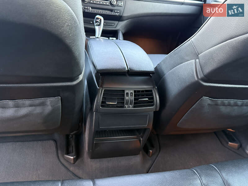 Позашляховик / Кросовер BMW X6 M 2012 в Чернівцях