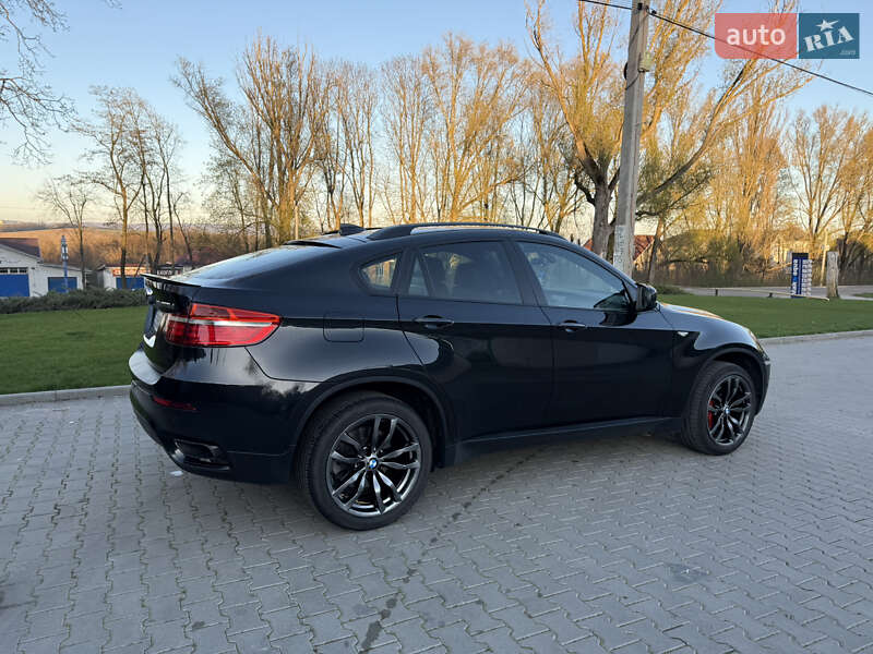 Позашляховик / Кросовер BMW X6 M 2012 в Чернівцях