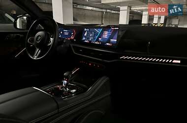 Позашляховик / Кросовер BMW X6 M 2023 в 