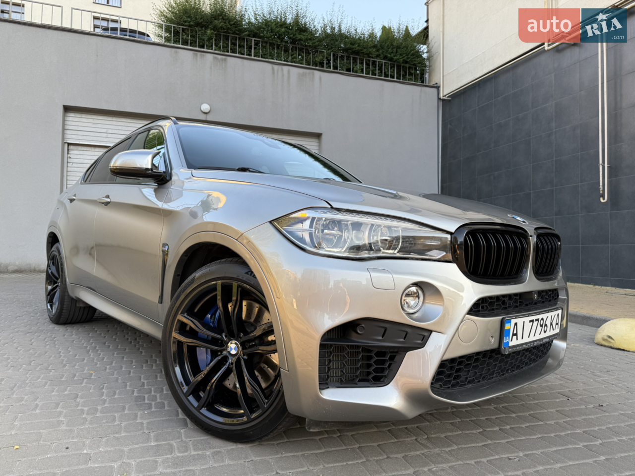 2016 BMW X6 M - мініатюра 13