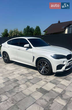 Позашляховик / Кросовер BMW X6 M 2017 в 